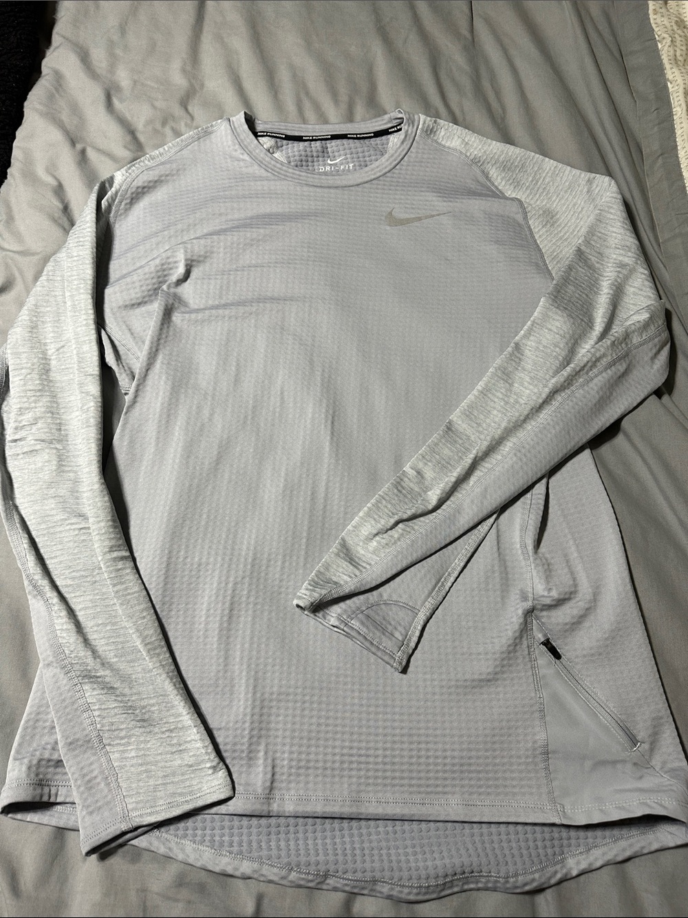 Nike Men’s Light Gray Long Sleeve Dri-FIT Training Tee